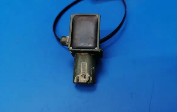 Mercedes-Benz E W212 Airbag deployment crash/impact sensor A1729056000
