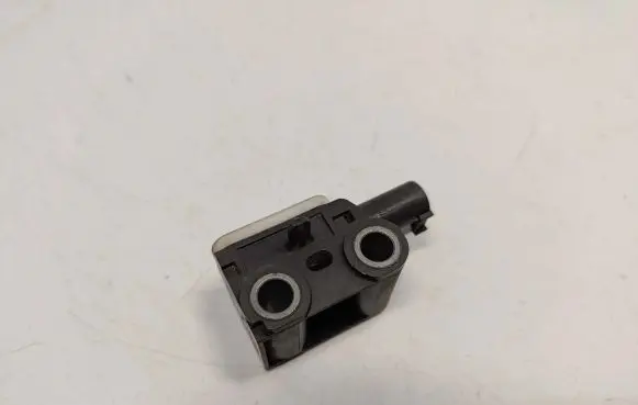 BMW X5 E70 Airbag deployment crash/impact sensor 9152262 65779152262 65773448086