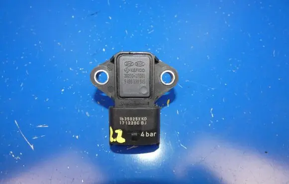 Hyundai Santa Fe Air pressure sensor 392002F000 9490930515