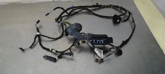AC 428 Rear wire harness sleeve 9286250-01