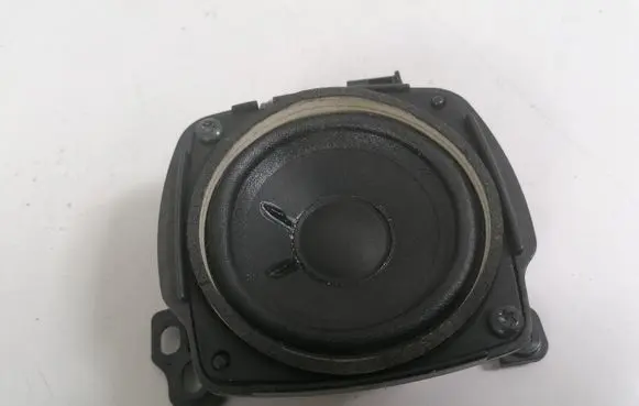 Audi A8 S8 D3 4E Parcel shelf speaker 4E0035411G