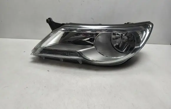 Volkswagen Tiguan Headlight/headlamp 5N2941031K