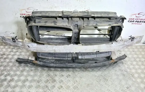 BMW 5 F10 F11 Radiator support slam panel 7200787
