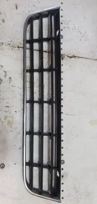 Volkswagen PASSAT B6 Front bumper lower grill 3C0853677