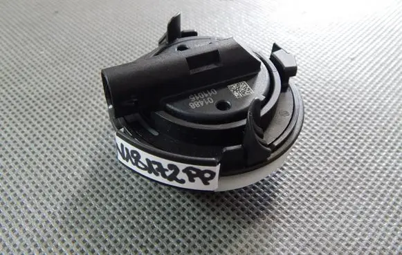 BMW 5 G30 G31 Airbag deployment crash/impact sensor 01101565