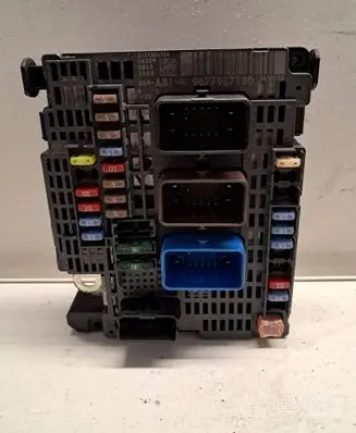 Citroen DS4 Fuse box set 9677987180