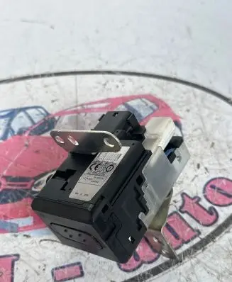 Toyota Corolla Verso AR10 Ignition lock 626399000