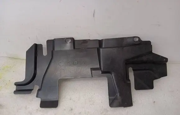 Chevrolet Volt I Intercooler air guide/duct channel 22767339
