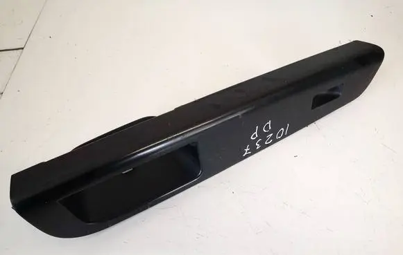 KIA Ceed Front door window switch trim 823611h000 82361-1h000