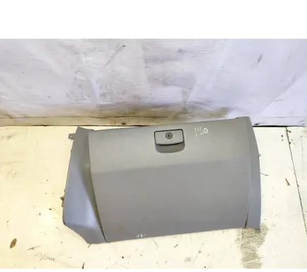 KIA Sorento Glove box 845403E000
