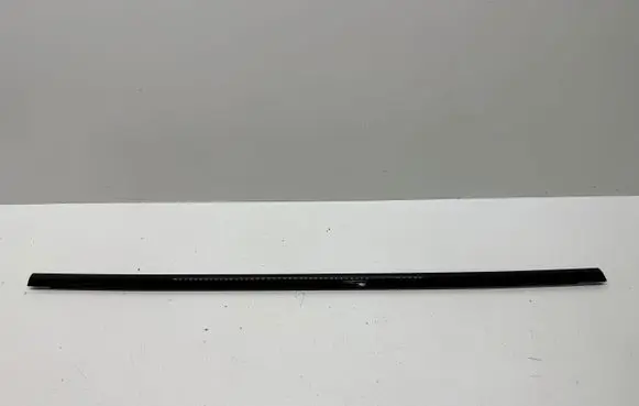 Porsche Cayenne (9Y0 9Y3) Dashboard glove box trim 9y0839478g 9y0839475g