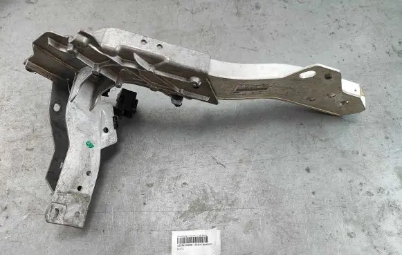Mercedes-Benz GLC C253 Side radiator support slam panel a2536210600