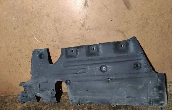 Fiat 500X Center/middle under tray cover 51964094
