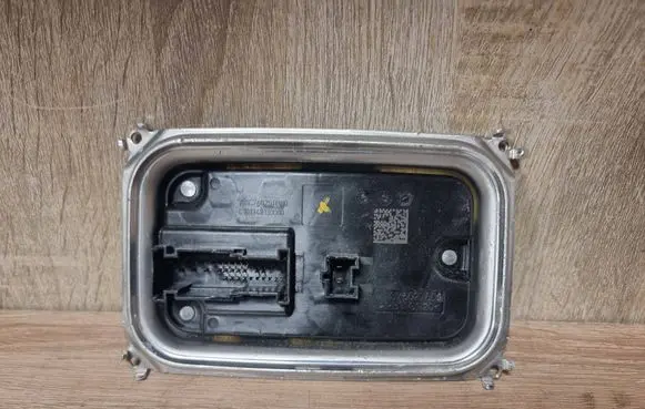 Mercedes-Benz S W223 Headlight ballast module Xenon A2239009015