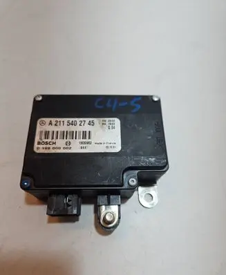 Mercedes-Benz E W211 Battery control module A2115402745 1303D953 0199000002