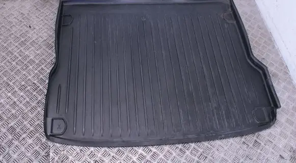 Audi Q5 SQ5 Rubber trunk/boot mat liner 8R0061180