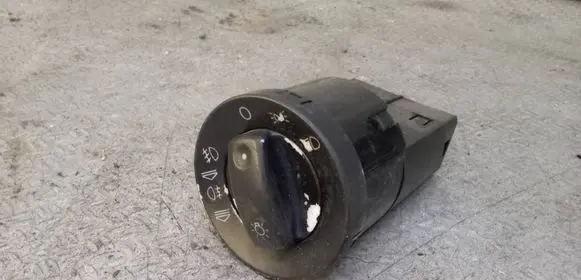 Audi A4 S4 B7 8E 8H Light switch 8E0941531A
