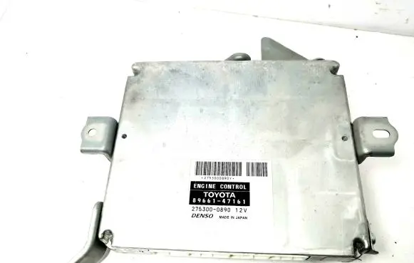 Toyota Prius (XW20) Engine control unit/module 8966147161 2753000890