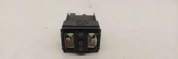 Audi A6 S6 C5 4B Seat heating switch 4B0963563A 4B0963563