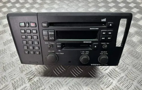 Volvo V70 Radio/CD/DVD/GPS head unit 306576371