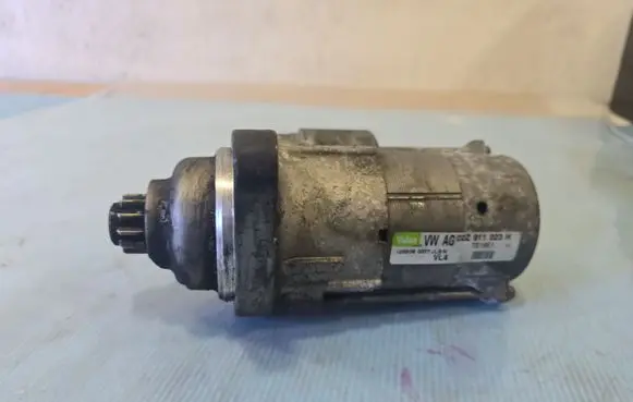 Volkswagen Golf Plus Starter motor 02Z911023H