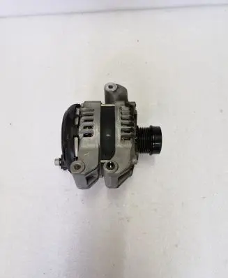 Jeep Grand Cherokee WL Generator/alternator P68391579AB