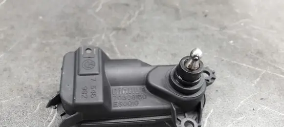 BMW 3 E90 E91 Steering rack control module 