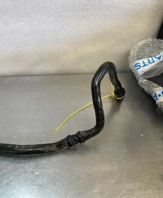 Renault Kangoo III Engine coolant pipe/hose 