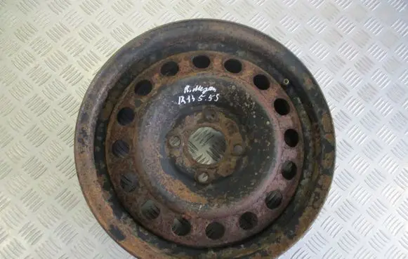 Chrysler Pacifica R14 steel rim 