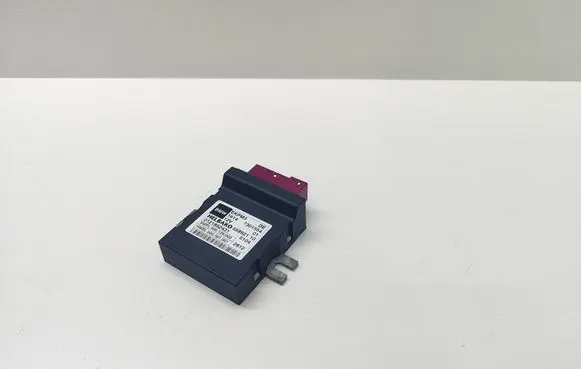 BMW 5 F10 F11 Fuel injection pump control unit/module 7301554 730155401 16147301554