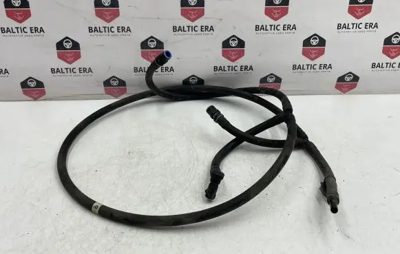 BMW 7 F01 F02 F03 F04 Headlight washer hose/pipe 7182525