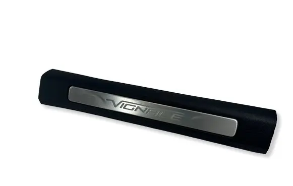 Ford Edge II Front sill (body part) GT4BR13200ABW