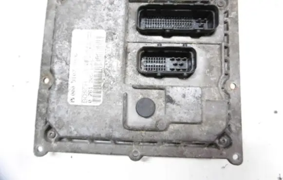 Smart ForTwo I Engine control unit/module ECU 0003107V006