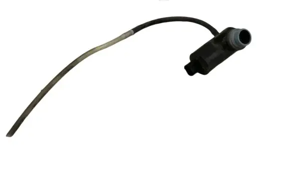 Nissan Terrano Windscreen/windshield washer pump 30891 070913A 827215