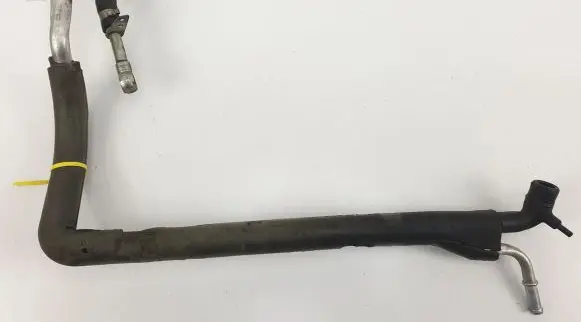 Volvo S60 Engine coolant pipe/hose