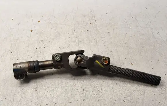 Toyota Avensis T250 Steering column universal joint 4526005051 4522105011