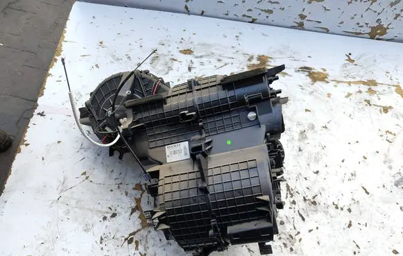 Renault Kangoo II Interior heater climate box assembly 8200447414