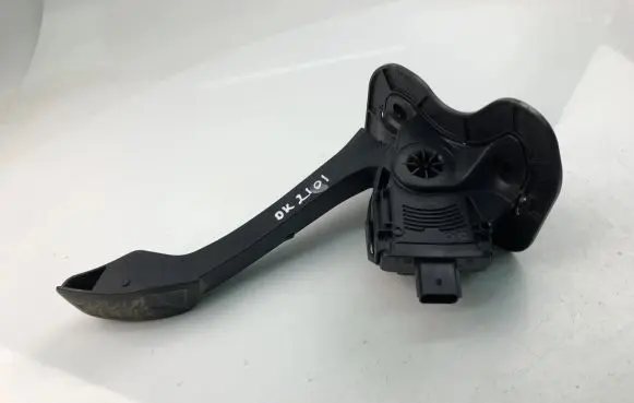 Ford Transit - Tourneo Connect Accelerator throttle pedal BK219F836AE