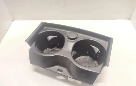 BMW 5 G30 G31 G38 Cup holder front 6801508