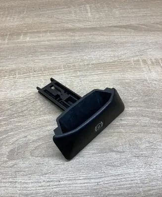 Mercedes-Benz C W204 Hand brake release handle A2044270020