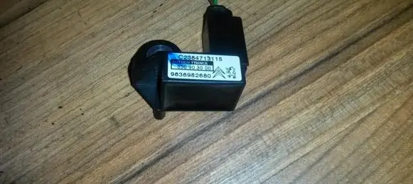 Citroen Xsara Picasso Airbag deployment crash/impact sensor 9636982680 c2384713115