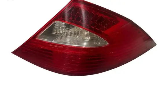 Mercedes-Benz CLS C219 Rear/tail lights A2198200264 427122R 42700
