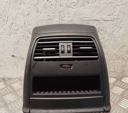 BMW 6 F06 Gran coupe Rear air vent grill 9237105