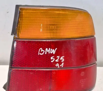 BMW 5 E34 Rear/tail lights 63215R6