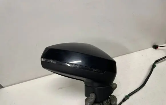Audi A3 S3 8V Front door electric wing mirror 