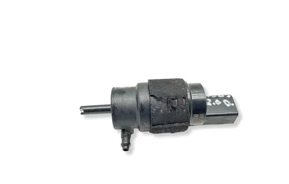 Audi A5 Windscreen/windshield washer pump 8K5955647