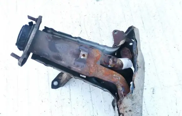 Mazda 6 Exhaust manifold