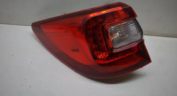 Subaru Outback (BS) Rear/tail lights 946074