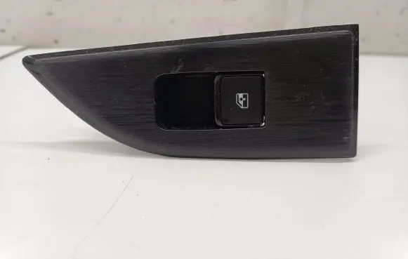 Nissan Qashqai J12 Electric window control switch 254116XL0A