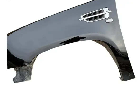 Cadillac Escalade Fender 10GM299B
